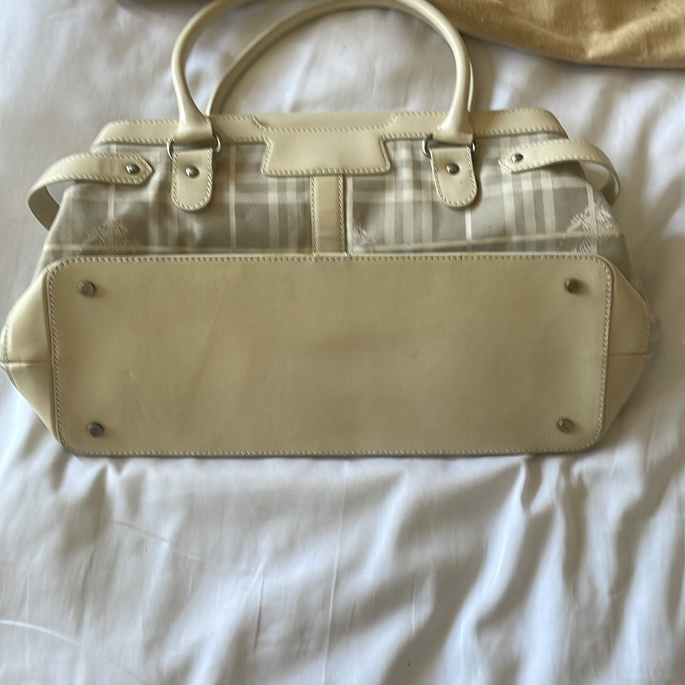 BURBERRY Vintage White Haymarket Check Tote Bag - Picture 5 of 16